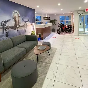 Clarion Pointe Airport 2*, Quebeque Canadá