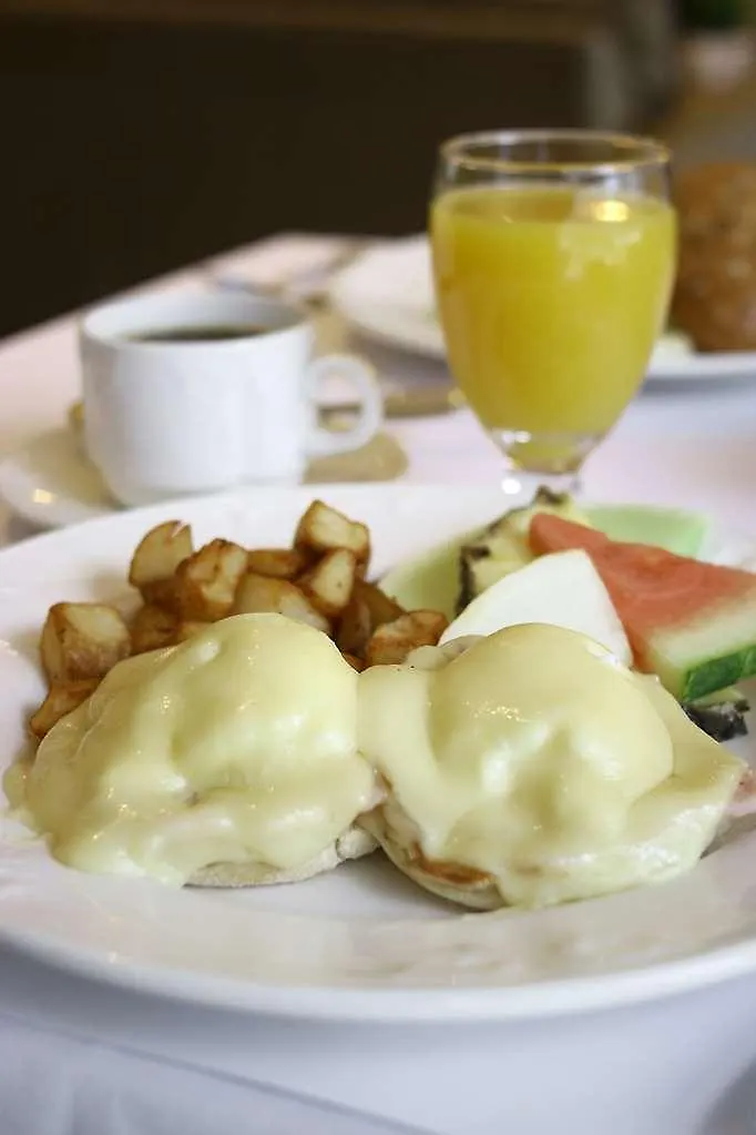 ****  Hotel Le Cantlie Suites Montreal Canadá
