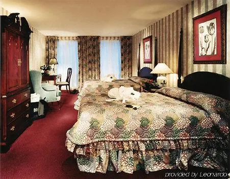 Hotel Le Cantlie Suites Montreal 4*,