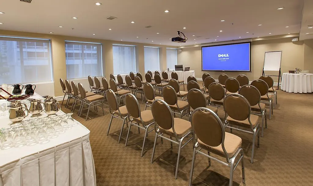 ****  Hotel Le Cantlie Suites Montreal Canadá
