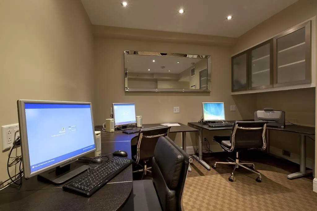 Hotel Le Cantlie Suites Montreal 4*,