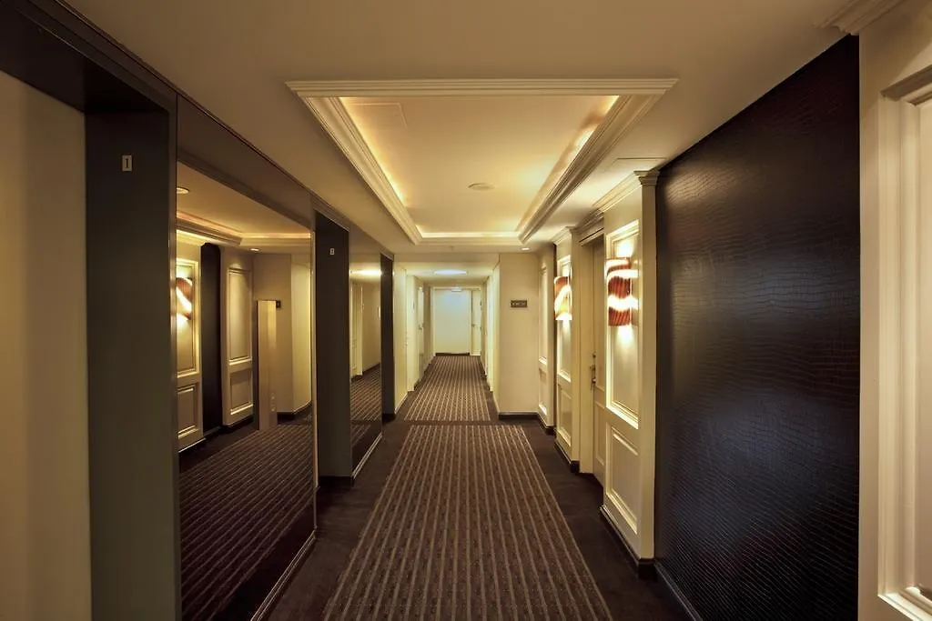 Hotel Le Cantlie Suites Montreal